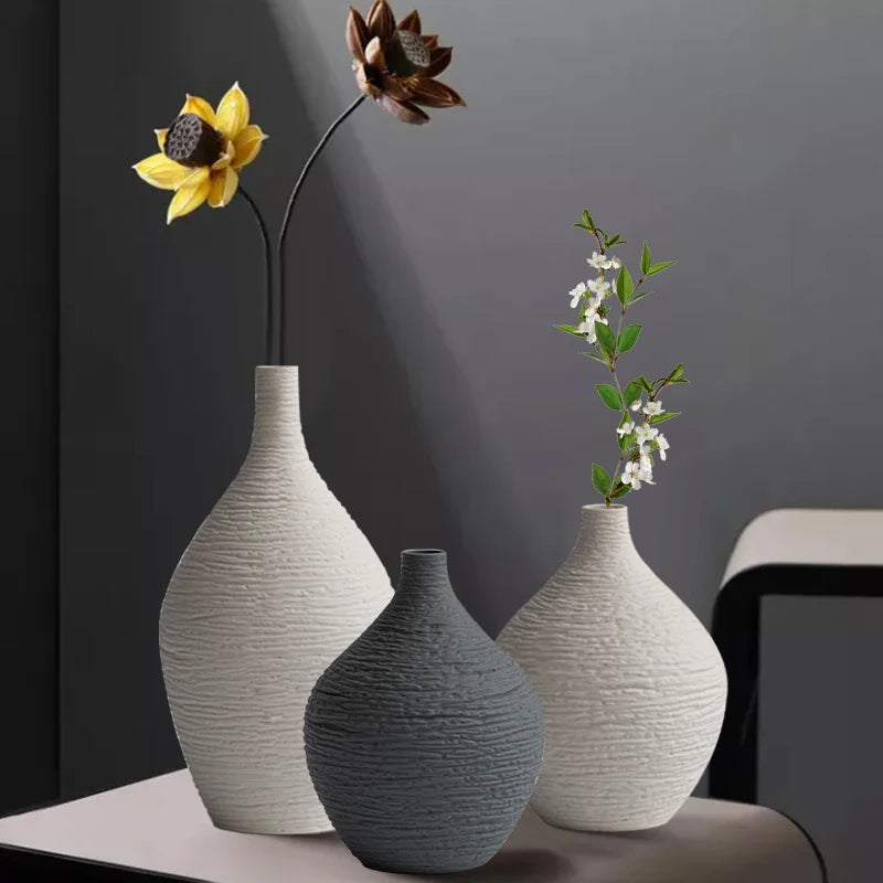 Nordic Narrow-Mouth Ceramic Vase